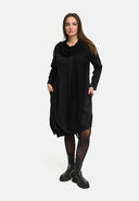 'Lunet' Dress – modern, elegant & with a characterful design