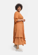 Sukienka 'Camilla' – płynna, naturalna i elegancka