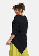 'Kira' Blouse – soft, flowing & figure-flattering